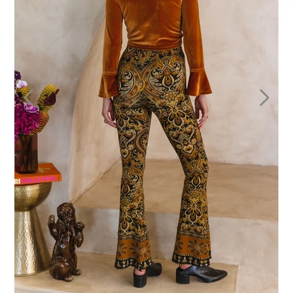 Nine Lives Bazaar Zeppelin Flares Paisley - Picture 2 of 9